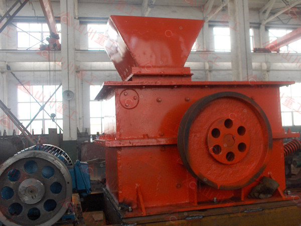 環(huán)錘式破碎機(jī)
